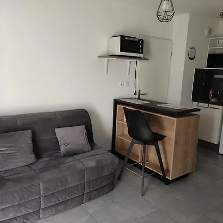 Superbe appartement en rez-de-jardin à LANTON Extérieur photo